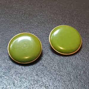 Vintage Gold Tone & Fern Green  Round Disc Clip Earrings